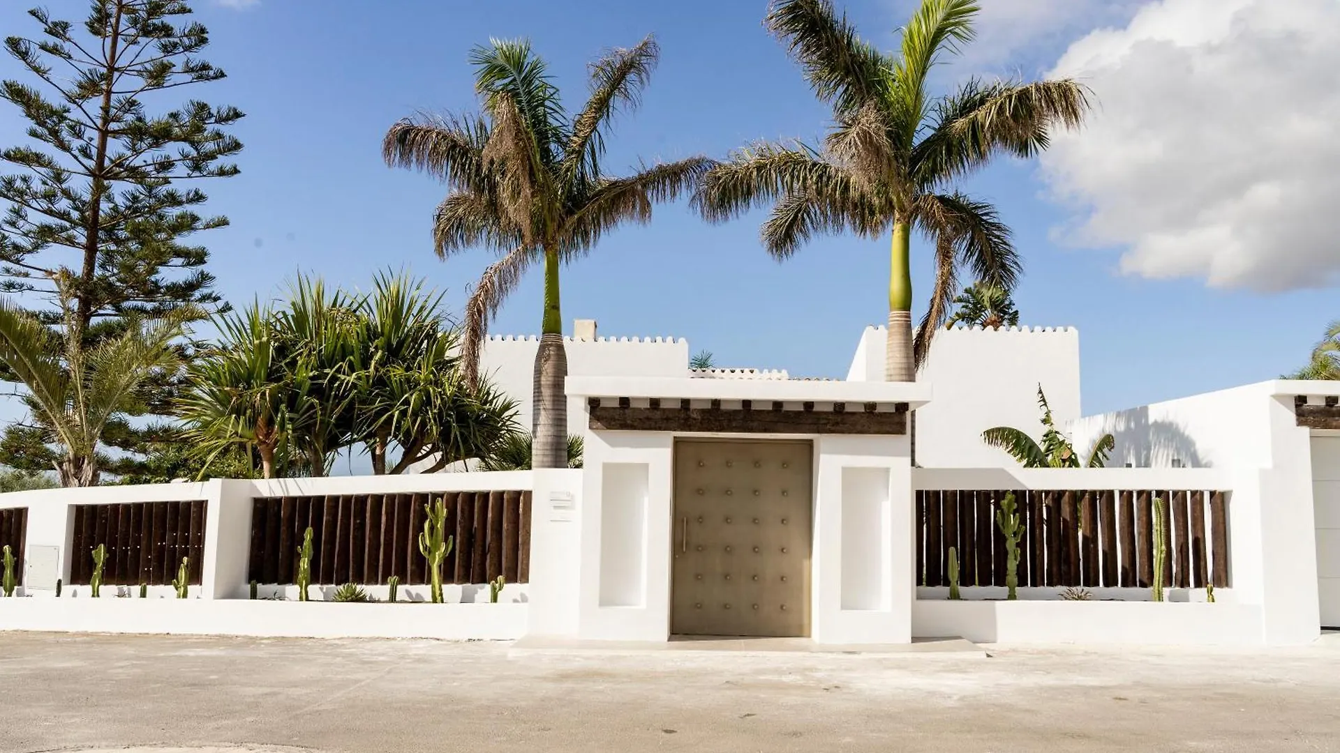 Bed & Breakfast In Villa Eden Palm Benalmádena España
