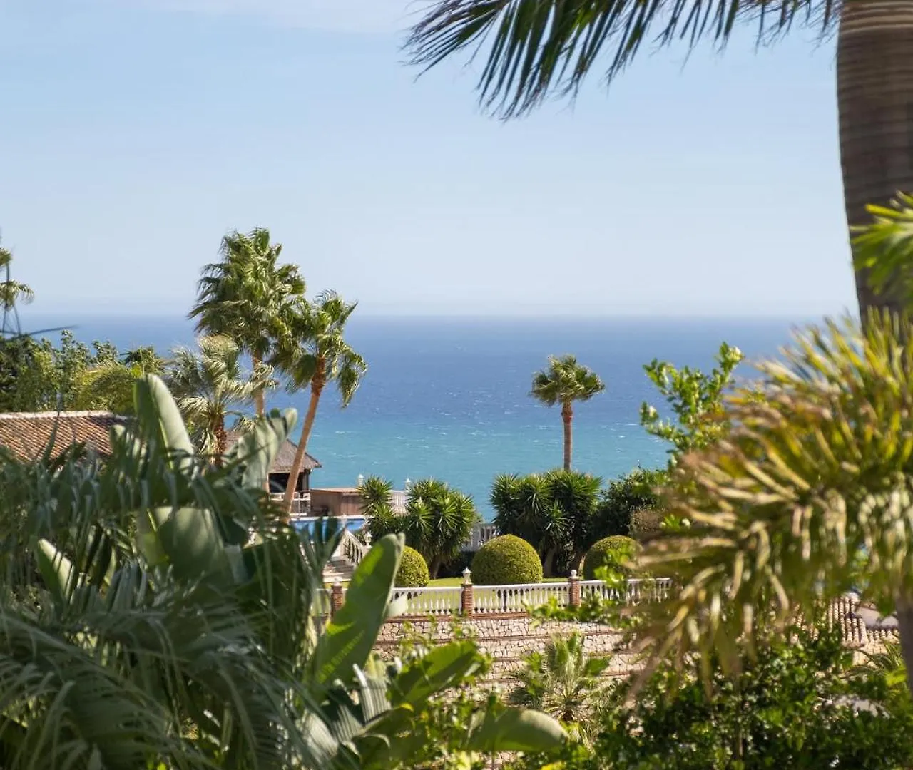 Bed & Breakfast In Villa Eden Palm Benalmádena España