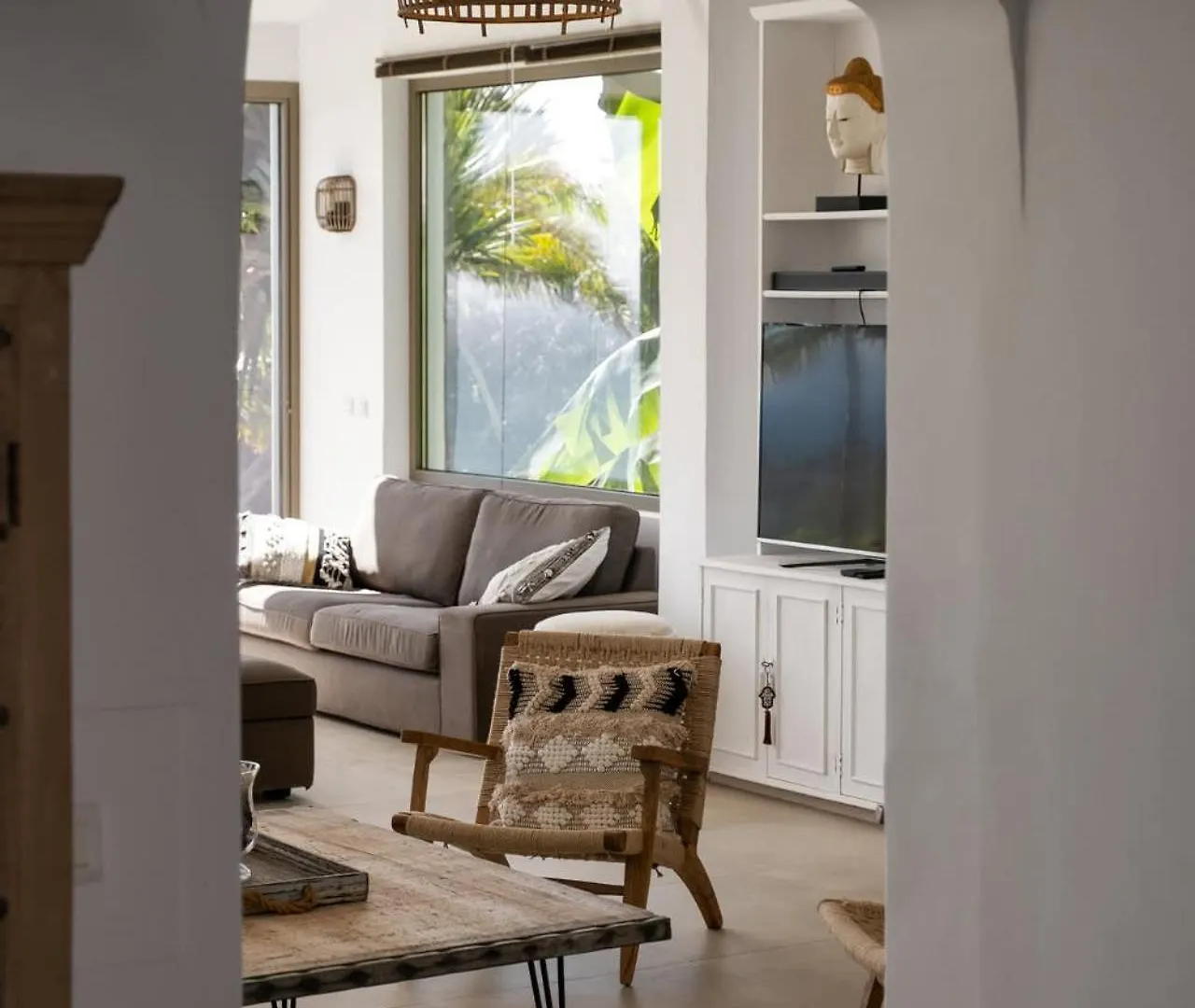 Bed & Breakfast In Villa Eden Palm Benalmádena