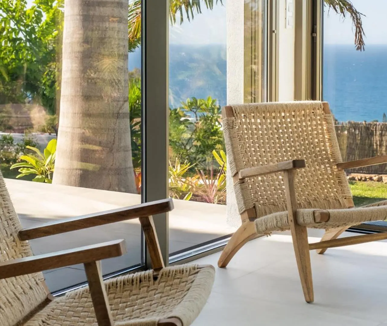 Bed & Breakfast In Villa Eden Palm Benalmádena